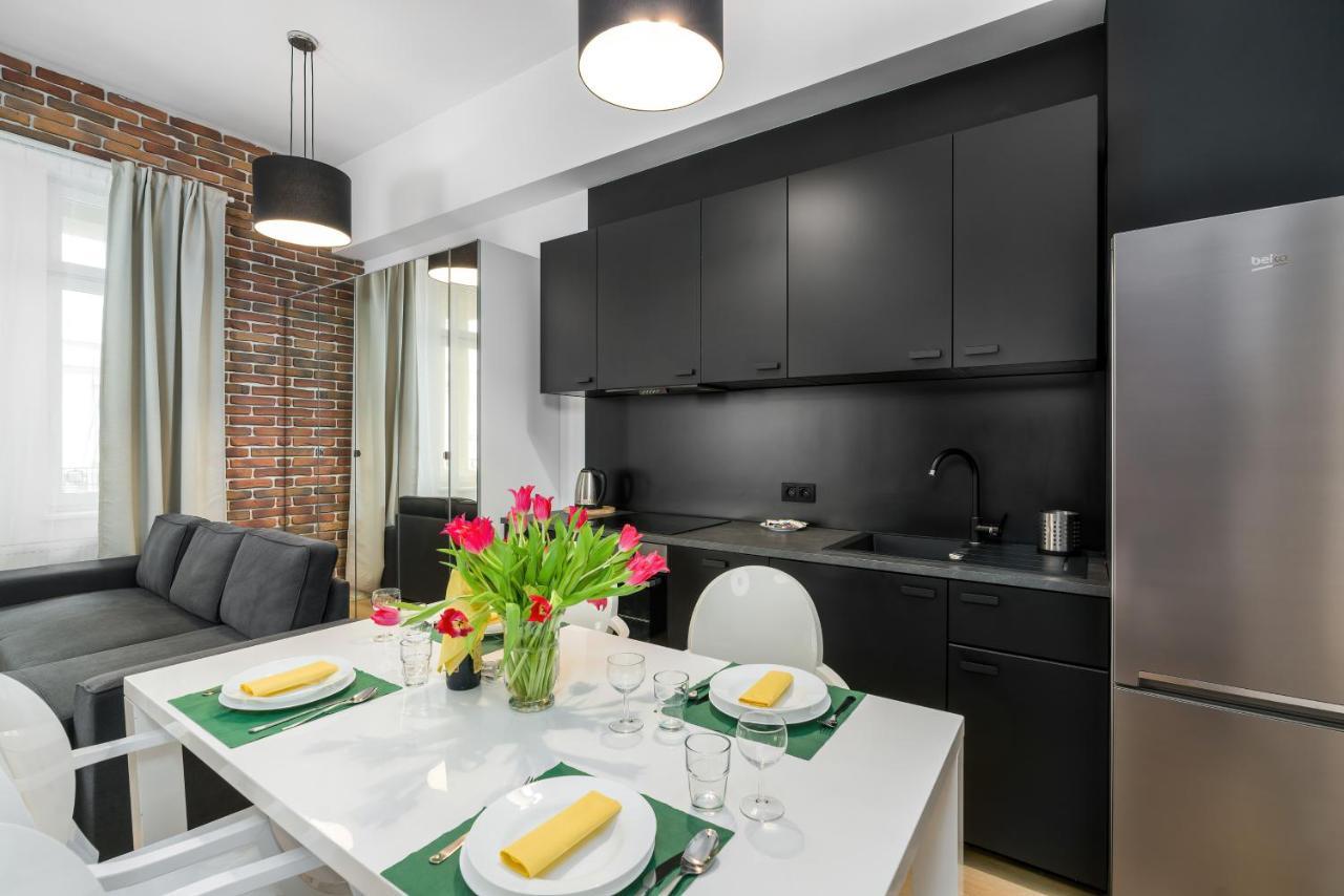 Apartment Poznan Mtp Chelmonskiego By Noclegi Renters Exteriér fotografie