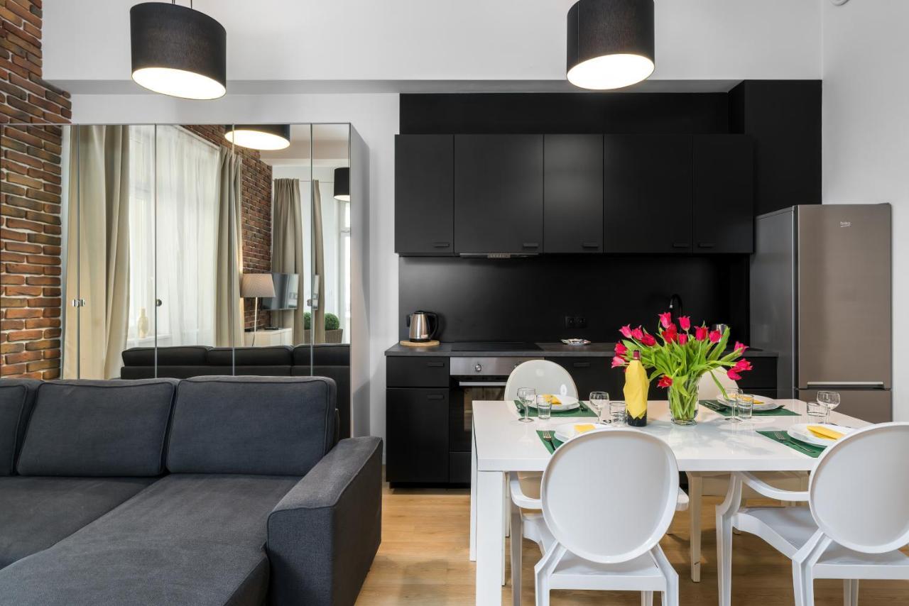 Apartment Poznan Mtp Chelmonskiego By Noclegi Renters Exteriér fotografie